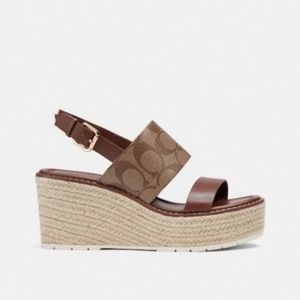 COACH Kami Sig Wedge; Khaki/Sad Size 10 B